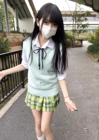 靜茹 155.B+.42.19歲  合法蘿莉童顏美女！  小隻可愛會撒嬌